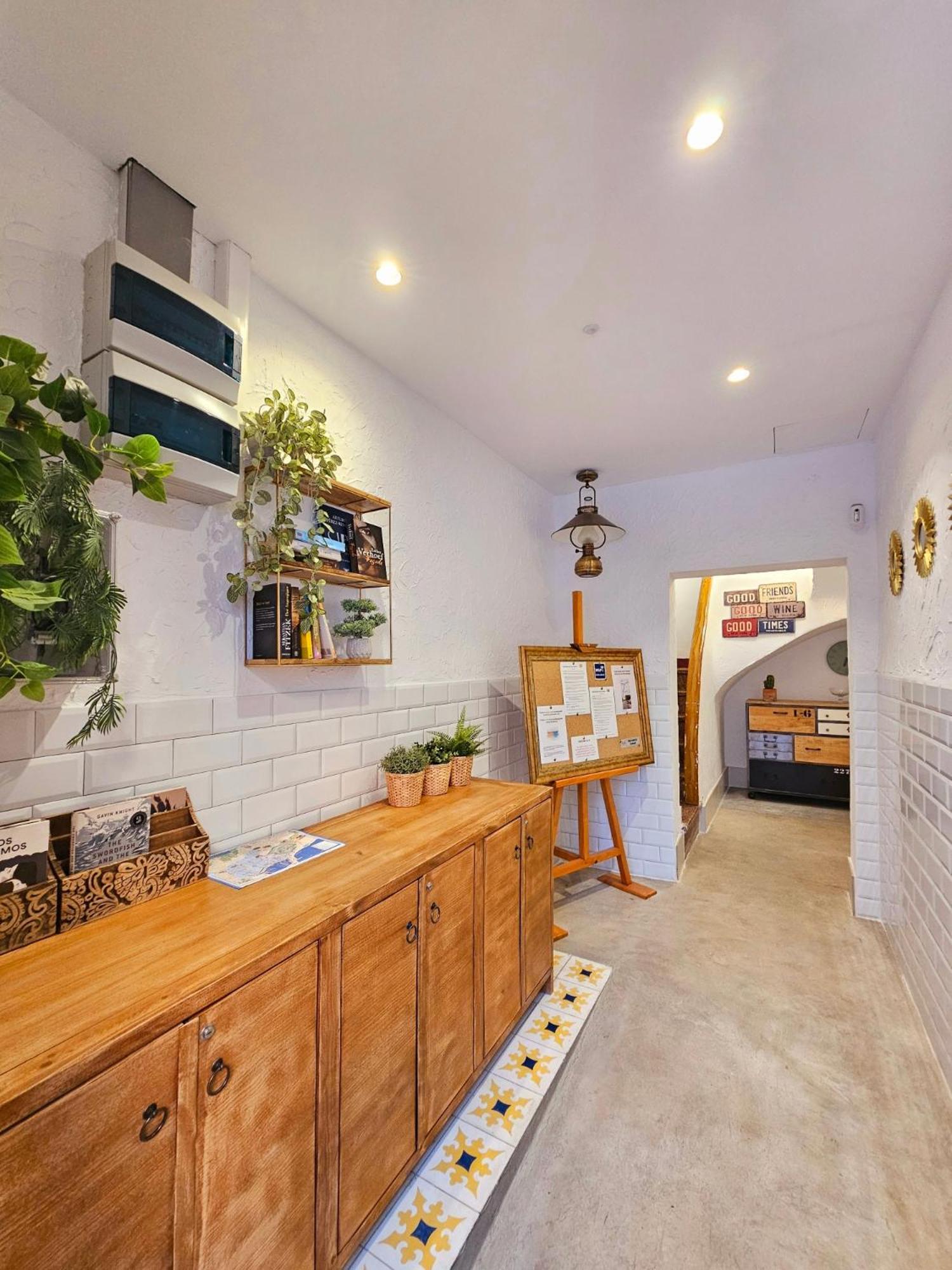 Apartamentos De La Huerta Alicante Esterno foto