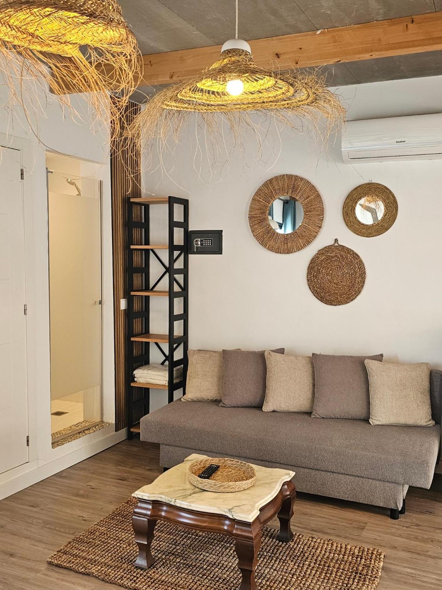 Apartamentos De La Huerta Alicante Esterno foto