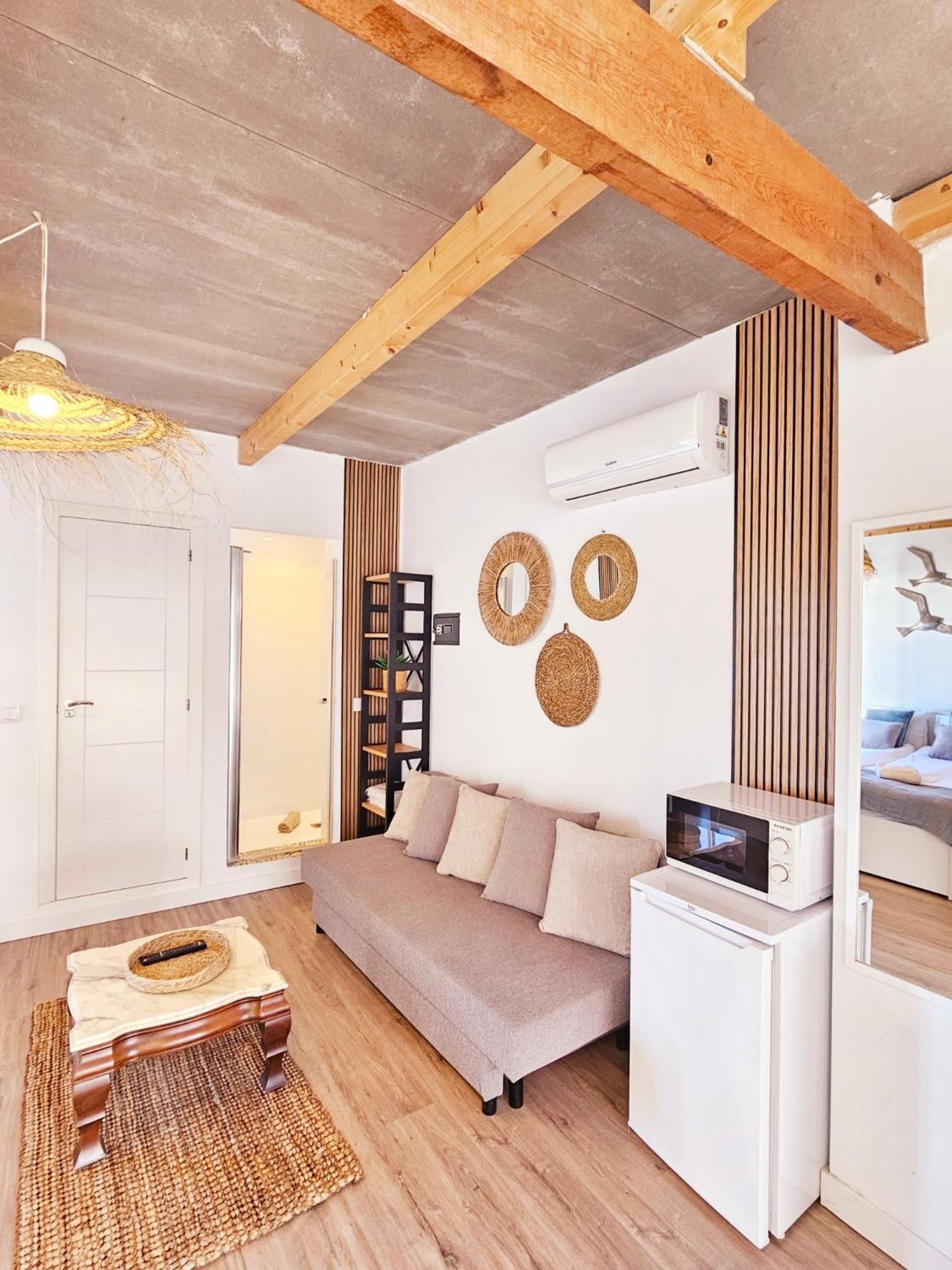 Apartamentos De La Huerta Alicante Esterno foto